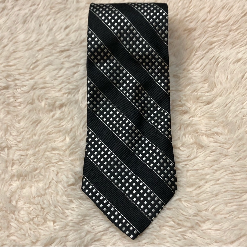 Platinum Studio Tie ~ Made in Canada